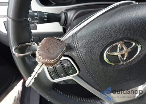 2018 Toyota Highlander Le Plus из США, поврежденный, VIN 5TDZZRFH1JS253793